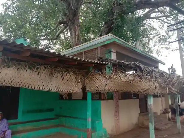 Arulmigu Vinayagar Temple, Sennanur, Thenkarai - 641101 அருள்மிகு விநாயகர் திருக்கோயில்nbspசென்னனுர், சென்னனுர், Thenkarai - 641101, Coimbatore - Ancient Temple Architecture and History Image 4