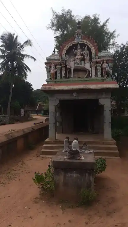 Arulmigu Vinayagar Temple, Silambur, Silambur - 608901 அருள்மிகு விநாயகர் திருக்கோயில், சிலம்பூர், Silambur - 608901, Ariyalur - Ancient Temple Architecture and History Image 2