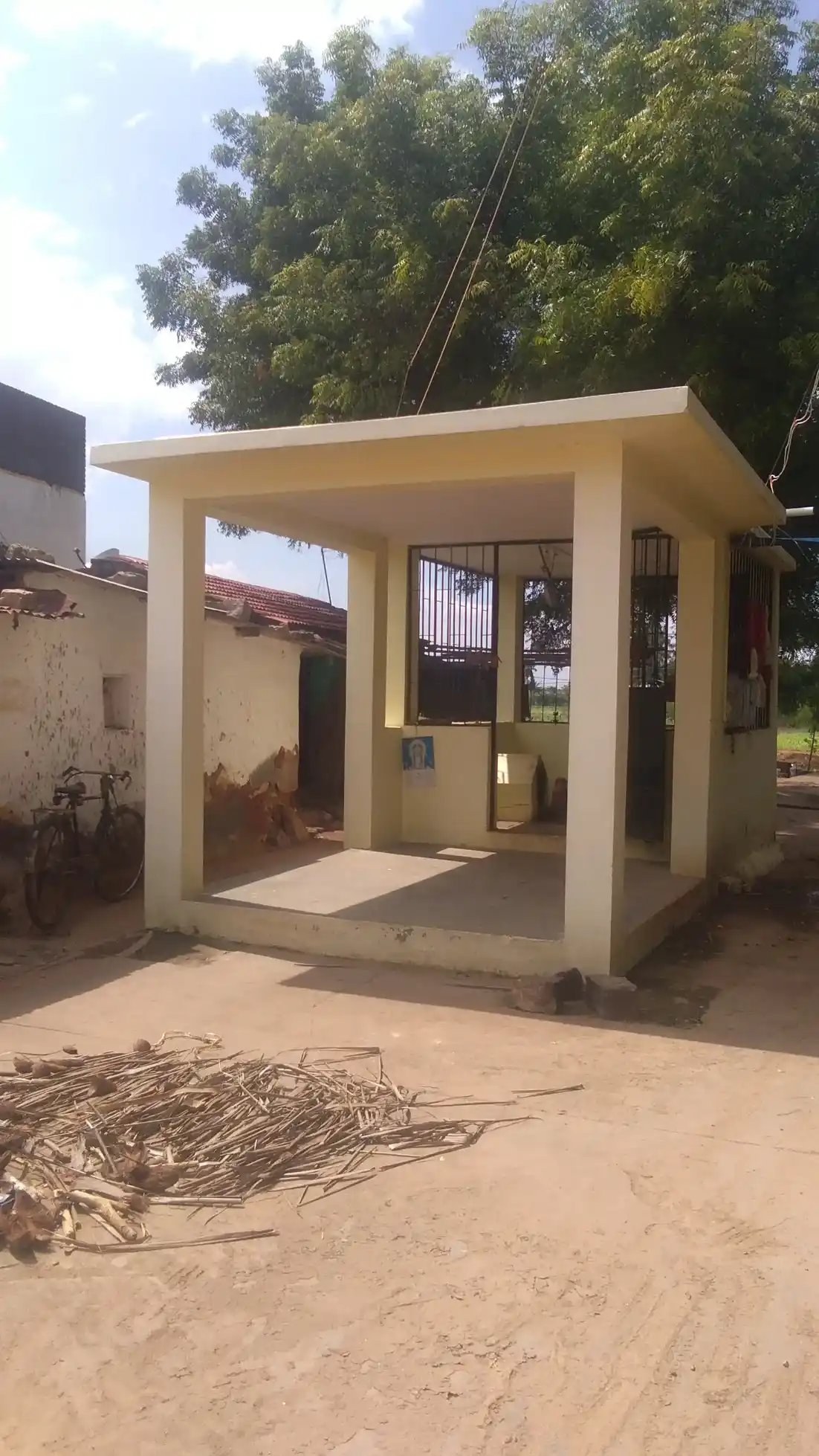 Arulmigu Vinayagar Temple, Sillukuvarpatti - 625512 அருள்மிகு விநாயகர் திருக்கோயில், Sillukuvarpatti - 625512, Theni - Ancient Temple Architecture and History Image 4