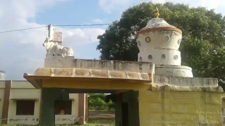 Arulmigu Vinayagar Temple, Uthandampatti - 621215 Arulmigu Vinayagar Temple, Uthandampatti - 621215, Thiruchirappalli - Ancient Temple Architecture and History Image 2