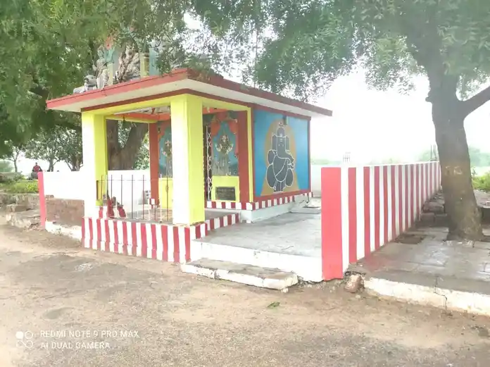 Arulmigu Vinayagar Temple, Vadivelkarai - 625019