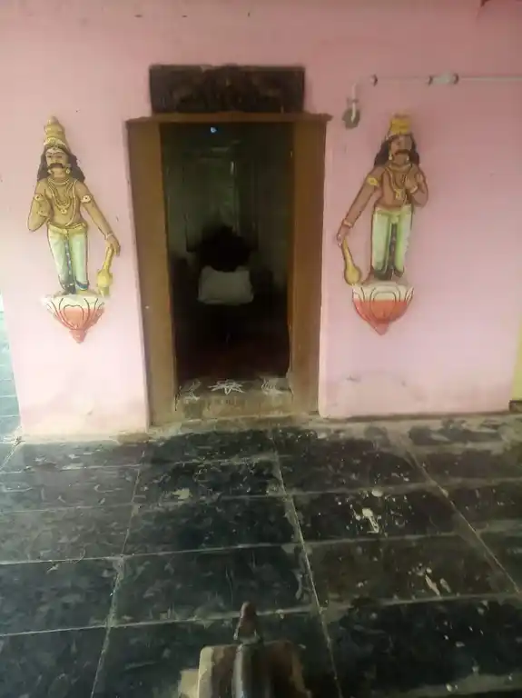 Arulmigu Vinayagar Temple, Vadugapati - 625018 Temple
