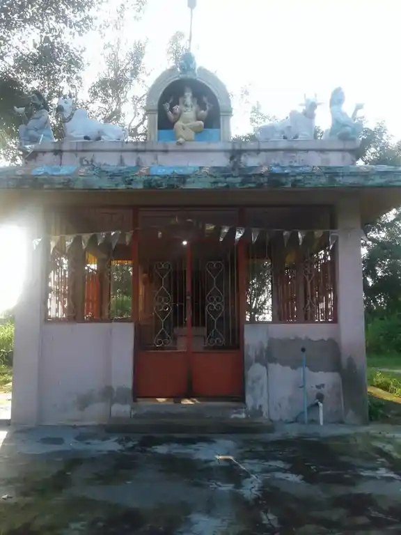 Arulmigu Vinayagar Temple, Vathavaneri - 623536 Arulmigu Vinayagar Temple, Vathavaneri - 623536, Ramanathapuram - Ancient Temple Architecture and History Image 4