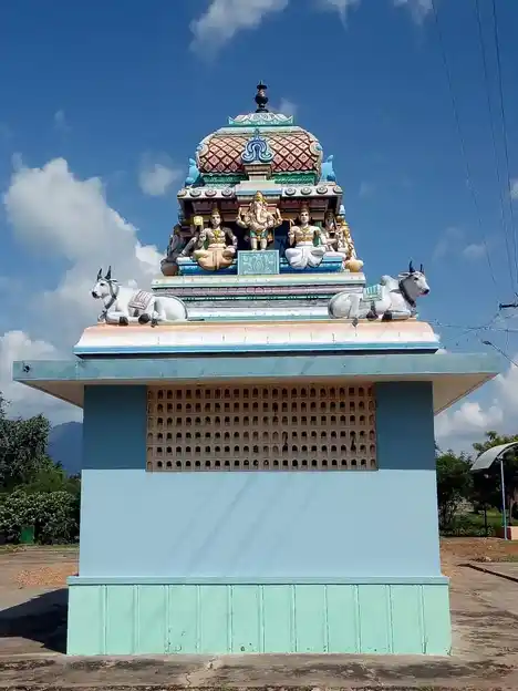 Arulmigu Vinayagar Temple, Veppanatham, Vagurampatty - 637001 அருள்மிகு வேப்பநத்தம் விநாயகர் திருக்கோயில், Veppanatham, வகுரம்பட்டி - 637001, Namakkal - Ancient Temple Architecture and History Image 2