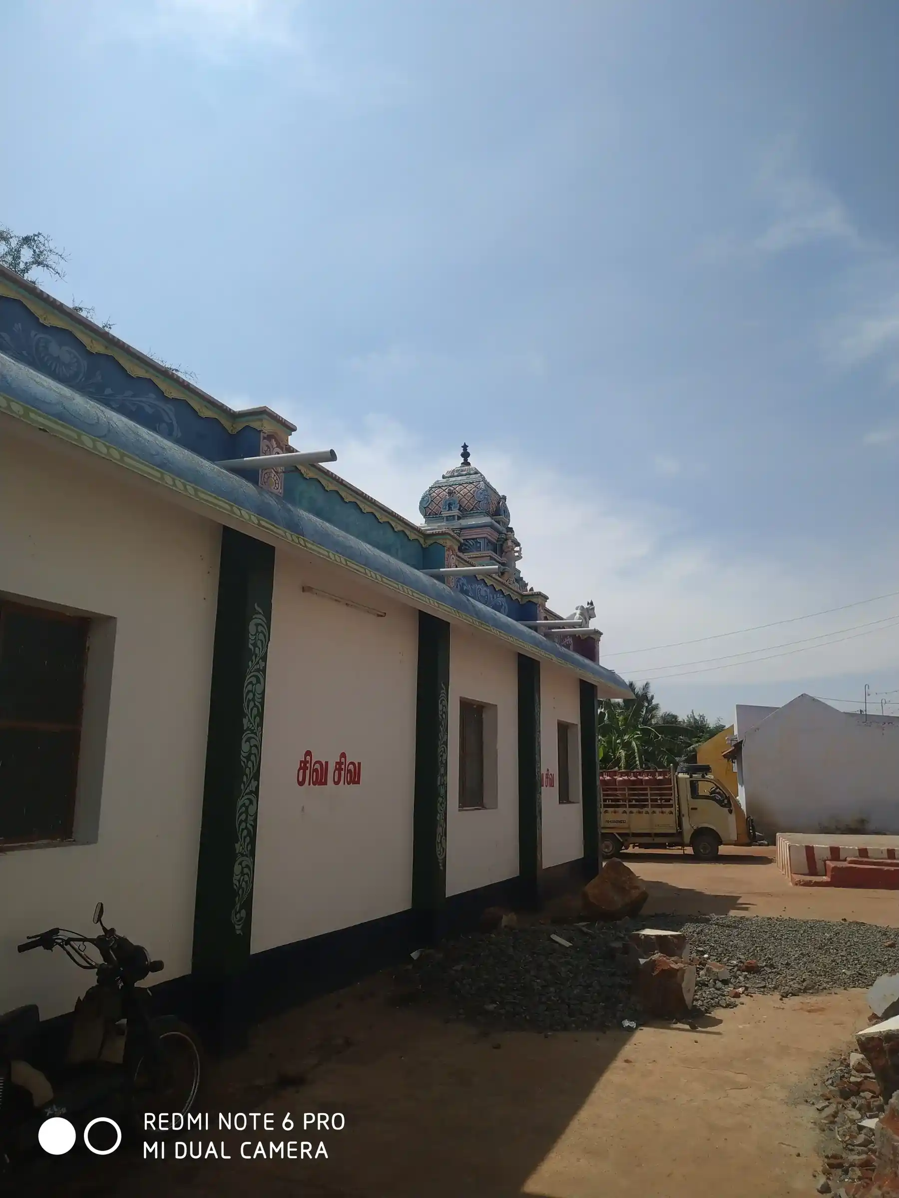 Arulmigu Vinayagar Tharmaraja Muniyappan Annamar Temple, Irugur - 641103 Temple