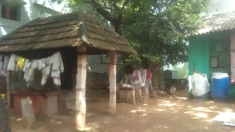 Arulmigu Vinayagar @ Thirughana Sampanthar Temple, Sayalkudi - 623120 Arulmigu Vinayagar @ Thirughana Sampanthar Temple, Sayalkudi - 623120, Ramanathapuram - Ancient Temple Architecture and History Image 3