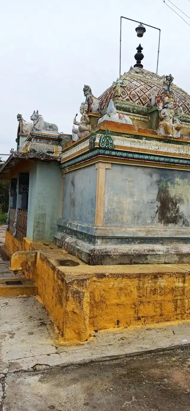 Arulmigu Vinayager Muniyappasamy Temple, Vellavavipudur - 638661 அருள்மிகு விநாயகர், முனியப்பசாமி திருக்கோயில், வெள்ளவாவிபுதுார் - 638661, Tiruppur - Ancient Temple Architecture and History Image 4