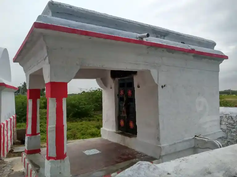 Arulmigu Vinayakar Temple, Kallanai - 625706 Arulmigu Vinayakar Temple, Kallanai - 625706, Madurai - Ancient Temple Architecture and History Image 3