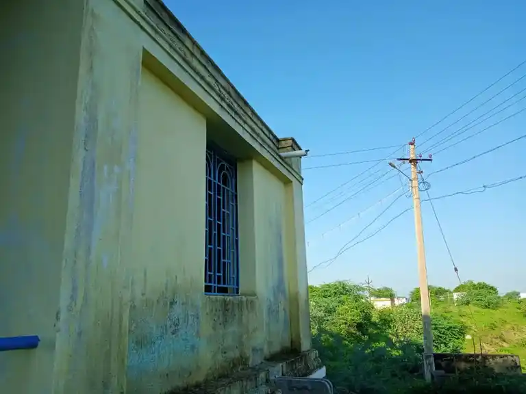 Arulmigu Vinayakar Temple, Near Kanmai Karai, Kasirediyapatti - 626003 அருள்மிகு விநாயகர் திருக்கோயில், கண்மாய்க்கரை அருகில், காசிரெட்டியபட்டி - 626003, Virudhunagar - Ancient Temple Architecture and History Image 4