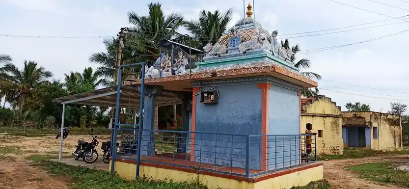 Arulmigu Vinayaker Bhavathiammn Temple, Samuthiravalasu, Moolanur - 638106 அருள்மிகு விநாயகர் பகவதியம்மன் திருக்கோயில், Samuthiravalasu, Moolanur - 638106, Tiruppur - Ancient Temple Architecture and History Image 3
