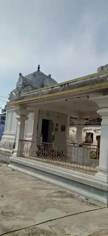 Arulmigu Vinayaker Muniapppasamy Temple, Somankottai, Moolanur - 638106 அருள்மிகு விநாயகர் முனியப்பசாமி திருக்கோயில், சோமன்கோட்டை, மூலனுார் - 638106, Tiruppur - Ancient Temple Architecture and History Image 4