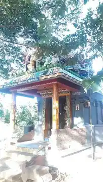 Arulmigu Vinayetheerthaayyanar (Vinayagar) Temple, Thiruvalansuzhi - 614208 அருள்மிகு வினைதீர்த்த அய்யனார் திருக்கோயில், Thiruvalansuzhi - 614208, Thanjavur - Ancient Temple Architecture and History Image 4