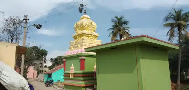 Arulmigu Virundadiamman Temple, Savuluhalli - 636701 Arulmigu Virundadiamman Temple, Savuluhalli - 636701, Dharmapuri - Ancient Temple Architecture and History Image 3