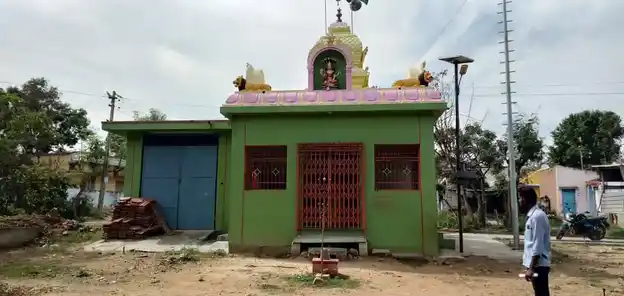 Arulmigu Virundadiamman Temple, Savuluhalli - 636701 Arulmigu Virundadiamman Temple, Savuluhalli - 636701, Dharmapuri - Ancient Temple Architecture and History Image 4
