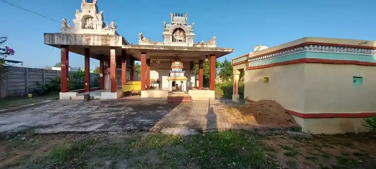 Arulmigu Virupatchieeswarar, Kannikulathamman, Padavettamman Vagaiyara Temple, Soorai - 632505 அருள்மிகு விருப்பாட்சீஸ்வரர் கண்ணிகுலத்தம்மன் படவேட்டம்மன் வகையறா திருக்கோயில், சூரை - 632505, Ranipet - Ancient Temple Architecture and History Image 5