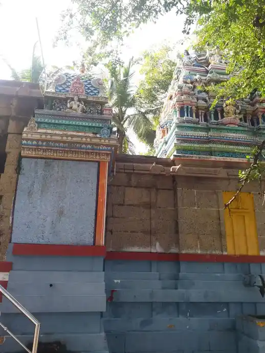 Arulmigu Viruppachi Arumuganayanar Temple, Theerthathotti, Kodangipattii - 625582 அருள்மிகு விருப்பாச்சி ஆறுமுகநாயனார் திருக்கோயில், தீர்த்தத்தொட்டி, கோடாங்கிபட்டி - 625582, Theni - Ancient Temple Architecture and History Image 4