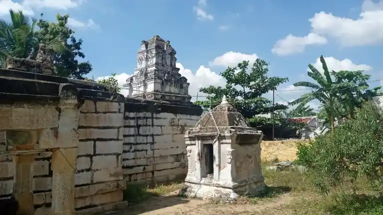 Arulmigu Vishalakshi Sametha Vishwanathaswamy Temple, Koonampatti - 638103 அருள்மிகு விசாலாட்சி சமேத விஸ்வநாதசுவாமி திருக்கோயில், Koonampatti - 638103, Tiruppur - Ancient Temple Architecture and History Image 4