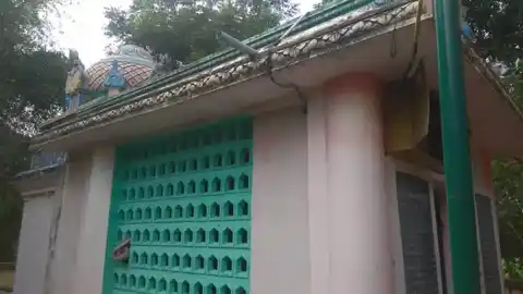 Arulmigu Vishva Ruba Pillaiyar Temple, Kizha Mathur - 609309 Arulmigu Vishva Ruba Pillaiyar Temple, Kizha Mathur - 609309, Mayiladuthurai - Ancient Temple Architecture and History Image 4