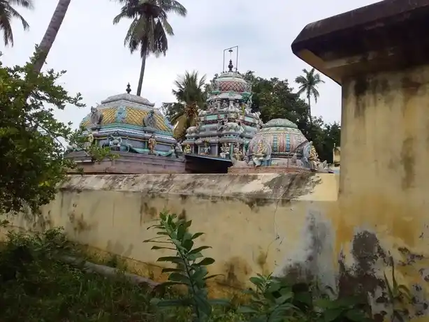 Arulmigu Vishvanaswamy Temple, Mahathanapuram, Mahathanapuram - 639102 அருள்மிகு விஸ்வநாதசுவாமி திருக்கோயில், Mahathanapuram, Mahathanapuram - 639102, Karur - Ancient Temple Architecture and History Image 4
