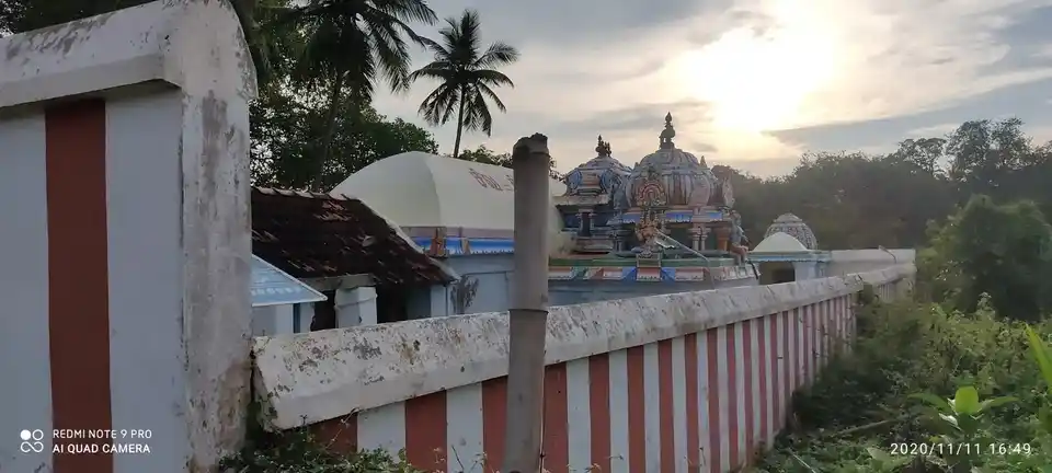 Arulmigu Vishvanatha Swamy Temple, Keelamanakkudi - 612504 அருள்மிகு விஸ்வநாதசுவாமி மற்றும் மெய்கண்ட பிலூளையார் திருக்கோயில், Keelamanakudi - 612504, Thanjavur - Ancient Temple Architecture and History Image 4