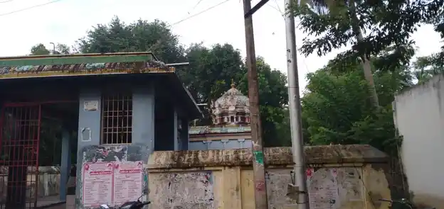 Arulmigu Vishvanatha Swamy Temple, Kuththapattarai Thoppu - 609702 அருள்மிகு விஸ்வநாதசுவாமி திருக்கோயில், Kuththapattarai Thoppu - 609702, Nagapattinam - Ancient Temple Architecture and History Image 2