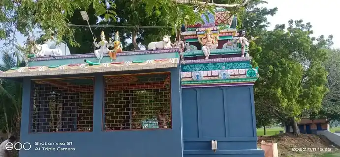 Arulmigu Vishvanathar Kumara Vinayagar Temple, Karaikulam - 623710 அருள்மிகு விஸ்வநாதர் மற்றும் குமார விநாயகர் திருக்கோயில், Karaikulam - 623710, Sivagangai - Ancient Temple Architecture and History Image 2