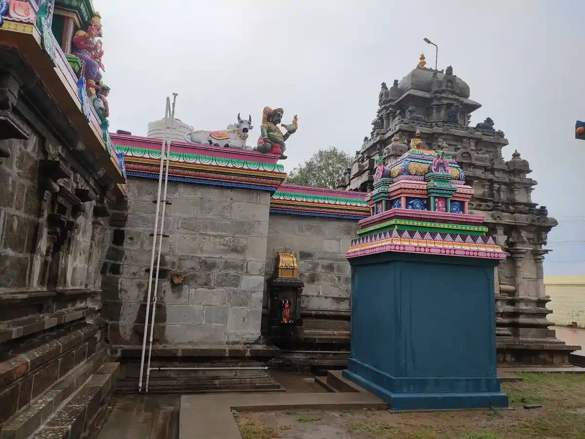 Arulmigu Vishvanathaswamy Temple, Aranthangi - 614616 அருள்மிகு விஸ்வநாத சுவாமி திருக்கோயில், அறந்தாங்கி நகர் மற்றும் வட்டம் - 614616, Pudukkottai - Ancient Temple Architecture and History Image 5