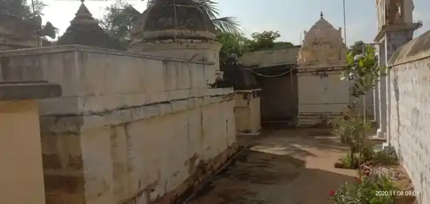 Arulmigu Vishveshwararvisalachiamman Temple, Minnakkal - 637505 அருள்மிகு விஸ்வேஸ்வரர் விசாலாட்சி அம்மன் திருக்கோயில், Minnakkal - 637505, Namakkal - Ancient Temple Architecture and History Image 8