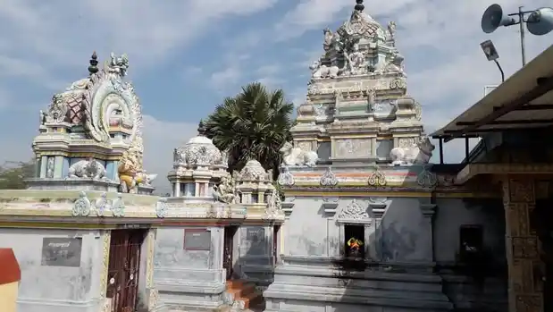 Arulmigu Vishwalingaswamy Vaithishwaraswamy Temple, Perutharaingudi, Perutharaingudi - 613704 அருள்மிகு விஸ்வலிங்கஸ்வாமி வைத்தீஸ்வரஸ்வாமி திருக்கோயில், பெருந்தரைக்குடி - 613704, Thiruvarur - Ancient Temple Architecture and History Image 2
