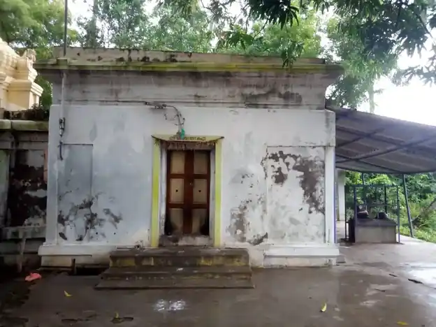 Arulmigu Vishwanadhaswamy Temple, Kadiyakuruchi - 639101 அருள்மிகு விஸ்வநாதசுவாமி திருக்கோயில், Kadiyakuruchi - 639101, Thiruchirappalli - Ancient Temple Architecture and History Image 5