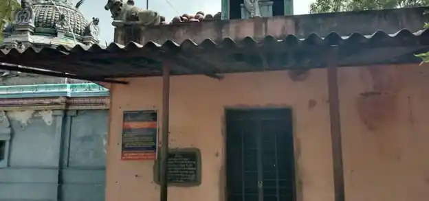 Arulmigu Vishwanatha Swamy Temple, Vadakadambangudi - 611104 அருள்மிகு விஸ்வநாத சுவாமி திருக்கோயில், Vadakadambangudi - 611104, Nagapattinam - Ancient Temple Architecture and History Image 6