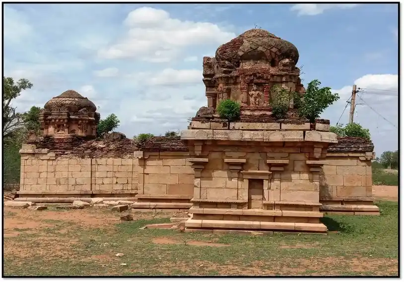 Arulmigu Vishwanathar Temple, Naanjoor - 622502