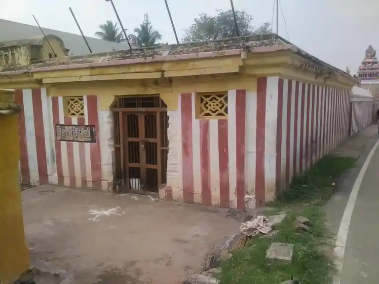 Arulmigu Vishwanathaswamy Temple, Balasamudaram - 624610 அருள்மிகு விஸ்வநாதசுவாமி திருக்கோயில், Balasamudaram - 624610, Dindigul - Ancient Temple Architecture and History Image 3