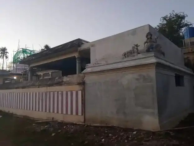 Arulmigu Vishwanathaswamy Temple, Puliyur - 611108 அருள்மிகு விஸ்வநாதர் தர்மம், Puliyur - 611108, Nagapattinam - Ancient Temple Architecture and History Image 3