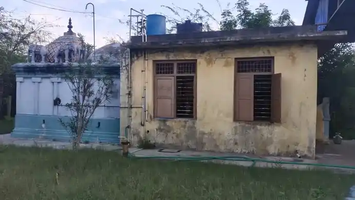 Arulmigu Vishwanathaswamy Temple, Senthamangalam - 610002 அருள்மிகு விசுவநாதசுவாமி திருக்கோயில்மற்றும் அய்யனார் கோவில், சேந்தமங்கலம், திருவாரூர் மாவட்டம் சுவாமி, Senthamangalam - 610002, Thiruvarur - Ancient Temple Architecture and History Image 2