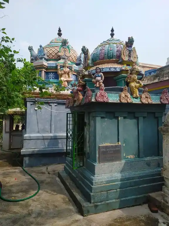 Arulmigu Vishwanathaswamy Temple, Senthamangalam - 610002 அருள்மிகு விசுவநாதசுவாமி திருக்கோயில்மற்றும் அய்யனார் கோவில், சேந்தமங்கலம், திருவாரூர் மாவட்டம் சுவாமி, Senthamangalam - 610002, Thiruvarur - Ancient Temple Architecture and History Image 5