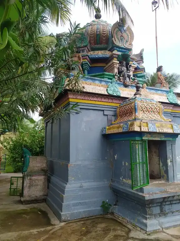 Arulmigu Vishwanathaswamy Temple, Senthamangalam - 610002 அருள்மிகு விசுவநாதசுவாமி திருக்கோயில்மற்றும் அய்யனார் கோவில், சேந்தமங்கலம், திருவாரூர் மாவட்டம் சுவாமி, Senthamangalam - 610002, Thiruvarur - Ancient Temple Architecture and History Image 7