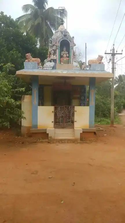 Arulmigu Viskaniyamman Temple, Vallathirakkottai - 622303 அருள்மிகு விஸ்கானியம்மன் திருக்கோயில், Vallathirakkottai - 622303, Pudukkottai - Ancient Temple Architecture and History Image 6