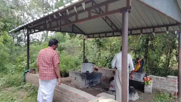 Arulmigu Visuvanathaswami Temple, Illupur, Iluppur - 609308 அருள்மிகு விஸ்வநாத சுவாமி திருக்கோயில், Illupur, Illupur - 609308, Mayiladuthurai - Ancient Temple Architecture and History Image 7