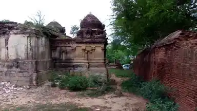 Arulmigu Visvanathasawamy Temple, Aladhur - 610203 அருள்மிகு விஸ்வநாசுவாமி திருக்கோயில், Aladhur - 610203, Thiruvarur - Ancient Temple Architecture and History Image 4