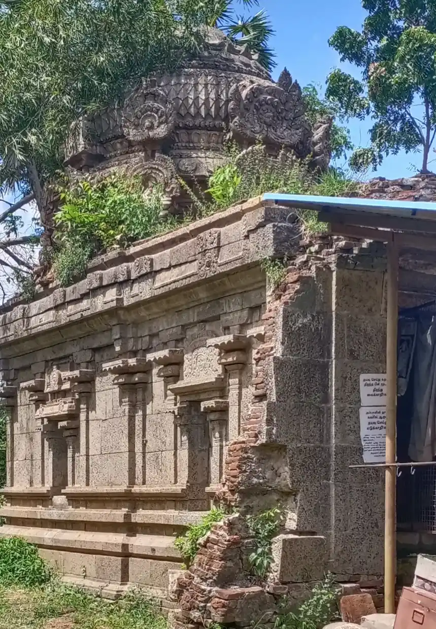 Arulmigu Visvanathaswami Temple, Thillaiyadi - 609310 அருள்மிகு விஸ்வநாதசுவாமி திருக்கோயில், Thillaiyadi - 609310, Mayiladuthurai - Ancient Temple Architecture and History Image 2