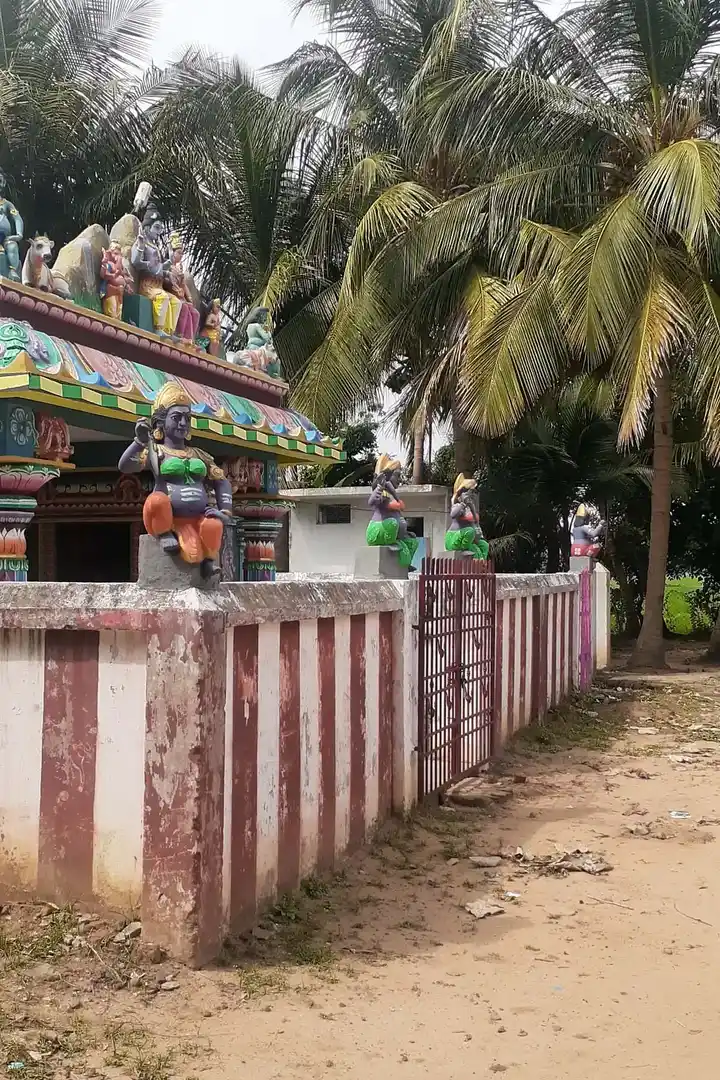 Arulmigu Visvanathaswamy Temple, Velur - 612106 அருள்மிகு விஸ்வநாத சுவாமி திருக்கோயில், Velur - 612106, Thanjavur - Ancient Temple Architecture and History Image 3