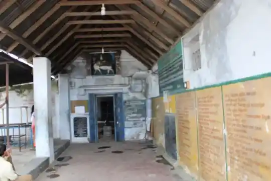 Arulmigu Visvanathswamy Temple, Mutharasanallur - 620102 அருள்மிகு விஸ்வநாதசுவாமி திருக்கோயில், பழூர், திருவரங்கம் வட்டம், திருச்சி மாவட்டம் - 620102, Thiruchirappalli - Ancient Temple Architecture and History Image 2