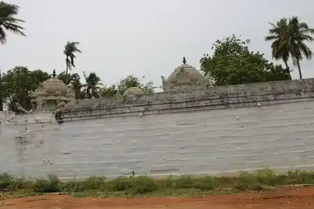 Arulmigu Visvanathswamy Temple, Mutharasanallur - 620102 அருள்மிகு விஸ்வநாதசுவாமி திருக்கோயில், பழூர், திருவரங்கம் வட்டம், திருச்சி மாவட்டம் - 620102, Thiruchirappalli - Ancient Temple Architecture and History Image 5