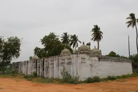 Arulmigu Visvanathswamy Temple, Mutharasanallur - 620102 அருள்மிகு விஸ்வநாதசுவாமி திருக்கோயில், பழூர், திருவரங்கம் வட்டம், திருச்சி மாவட்டம் - 620102, Thiruchirappalli - Ancient Temple Architecture and History Image 6