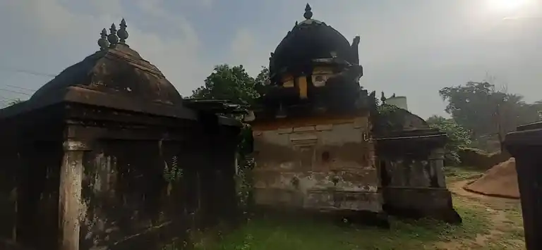 Arulmigu Viswanadhaswamy Temple, Korkkai - 609203 அருள்மிகு விசுவநாத சுவாமி திருக்கோயில், Korkkai - 609203, Mayiladuthurai - Ancient Temple Architecture and History Image 6