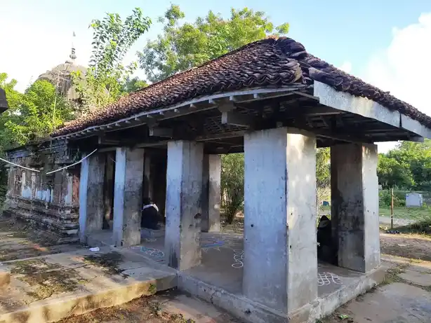 Arulmigu Viswanatha Swamy Temple, Agani - 609110 அ/மி. விசுவநாத சுவாமி திருக்கோயில், Sirkali - 609110, Mayiladuthurai - Ancient Temple Architecture and History Image 4