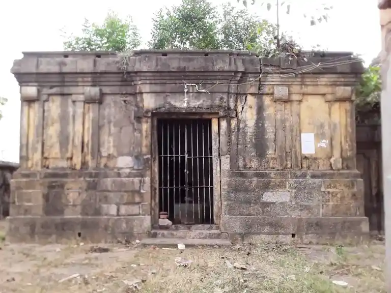 Arulmigu Viswanatha Swamy Temple, Avarani Puducherry - 611108 Arulmigu Viswanatha Swamy Temple, Avarani Puducherry - 611108, Nagapattinam - Ancient Temple Architecture and History Image 3