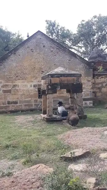 Arulmigu Viswanatha Swamy Temple, Sathanur - 621106