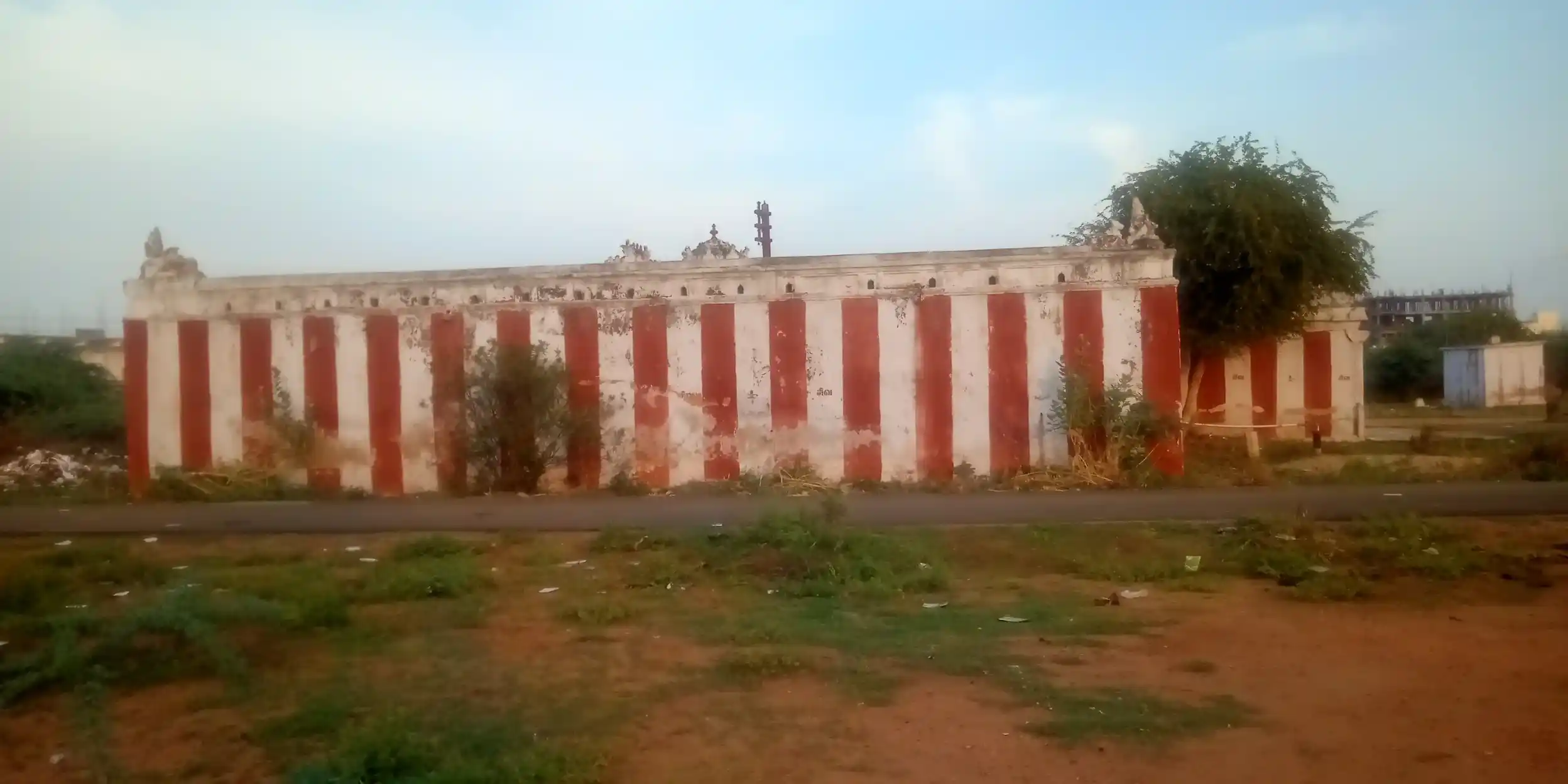 Arulmigu Viswanatha Swamy Temple, V M Chathiram - 627001 அருள்மிகு விஸ்வநாத சுவாமி திருக்கோயில், V M Chathiram - 627001, Tirunelveli - Ancient Temple Architecture and History Image 4